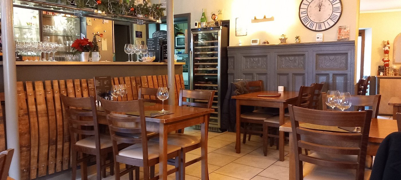 La salle du restaurant L'Ham, chaleureuse et conviviale